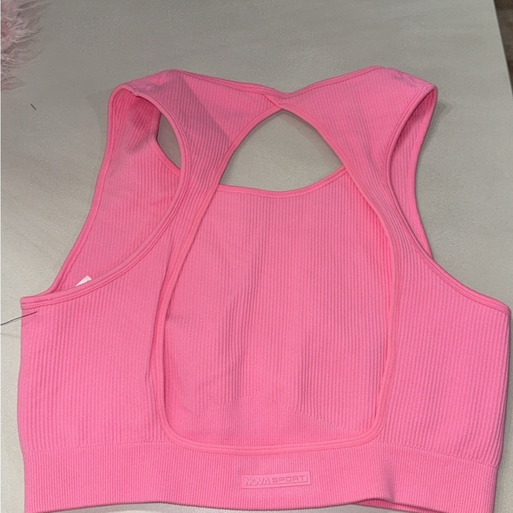 Fashion Nova Pink Crop Top - Picture 2 of 2